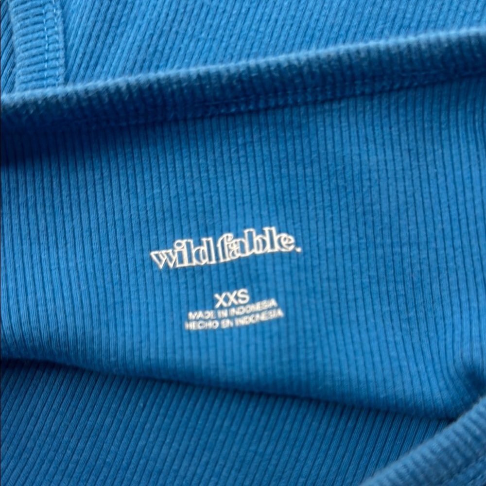 Blue Ribbed Tank Top - Picture 2 of 4
